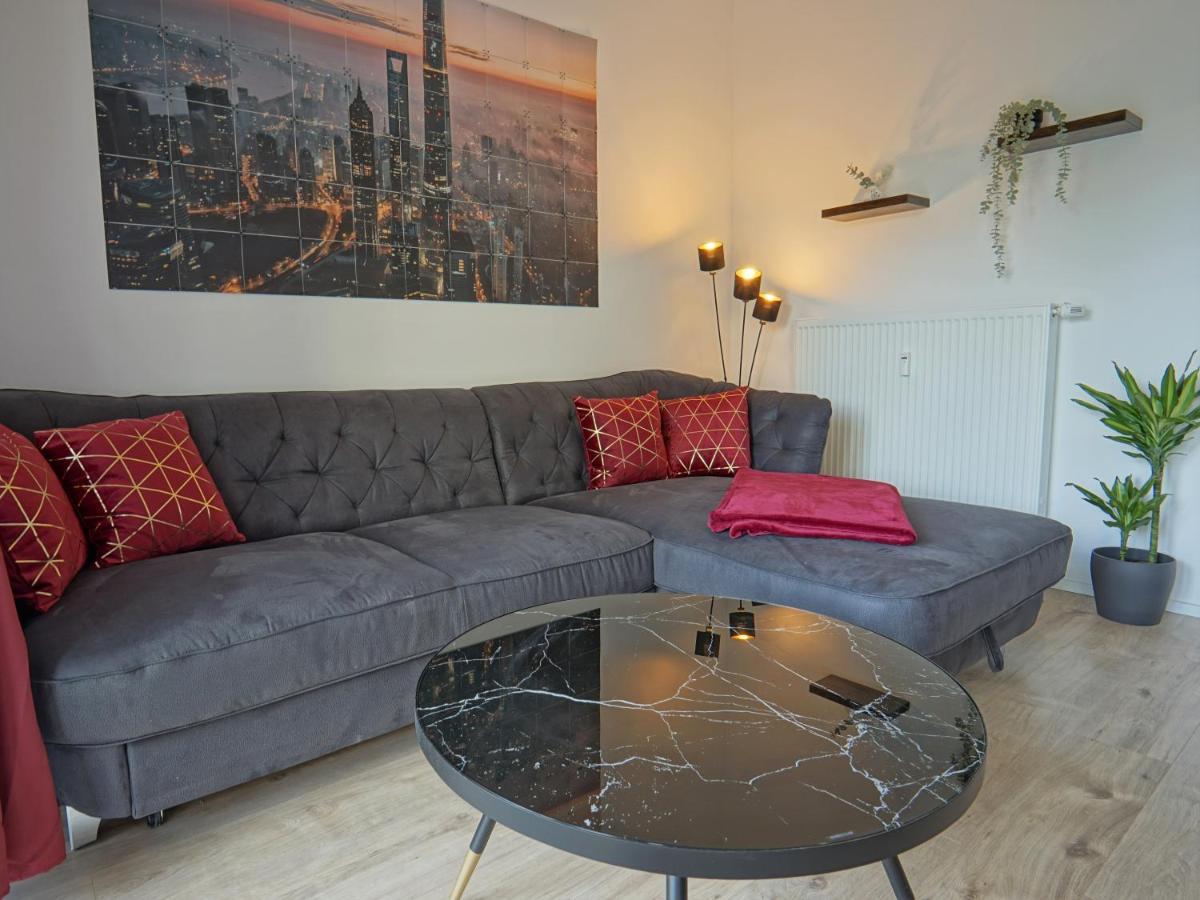 Appartement "Hogulu" Brandenburg, Balkon, Neustadt, Kueche, Wassernaehe - Parkplatz Inklusive à Brandenburg  Extérieur photo