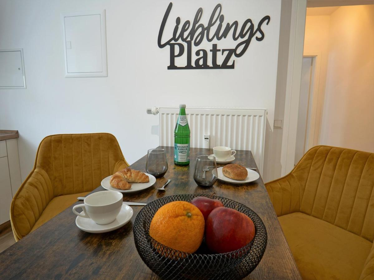 Appartement "Hogulu" Brandenburg, Balkon, Neustadt, Kueche, Wassernaehe - Parkplatz Inklusive à Brandenburg  Extérieur photo