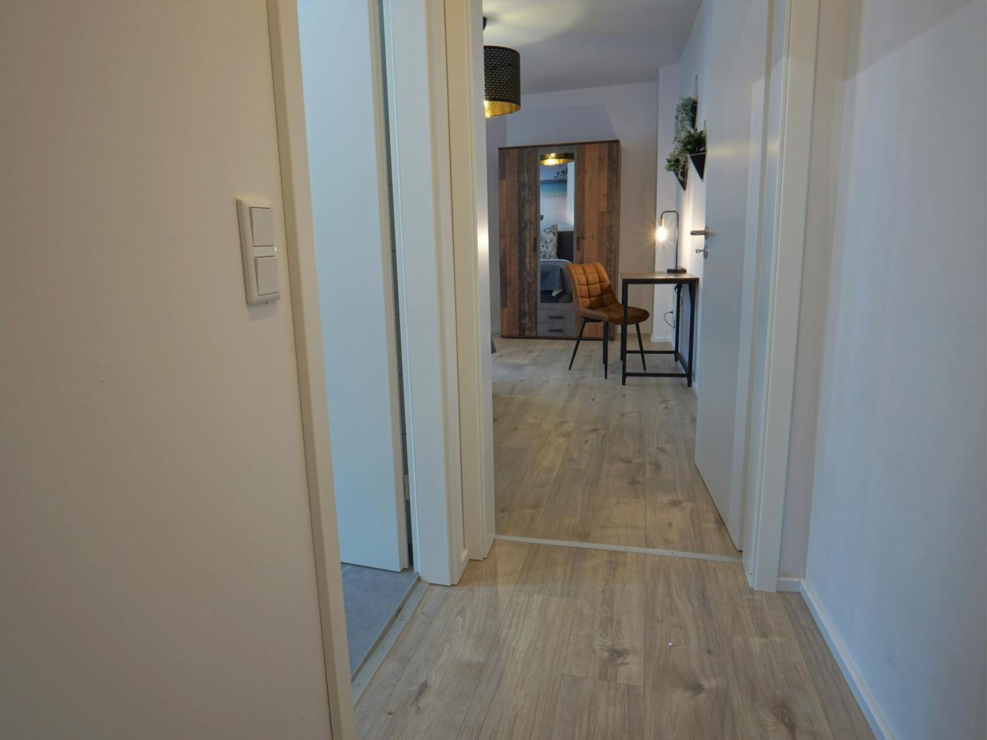 Appartement "Hogulu" Brandenburg, Balkon, Neustadt, Kueche, Wassernaehe - Parkplatz Inklusive à Brandenburg  Chambre photo