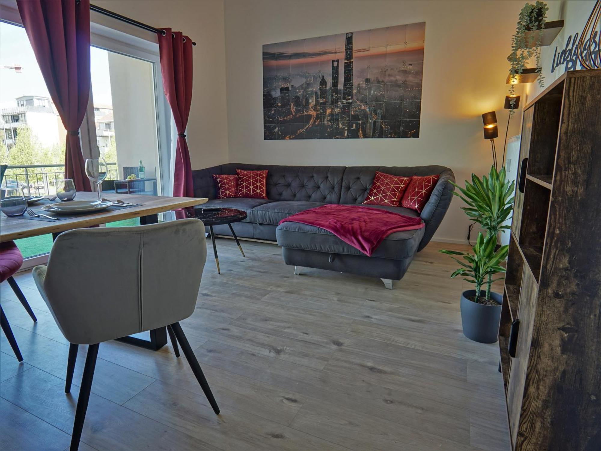 Appartement "Hogulu" Brandenburg, Balkon, Neustadt, Kueche, Wassernaehe - Parkplatz Inklusive à Brandenburg  Chambre photo