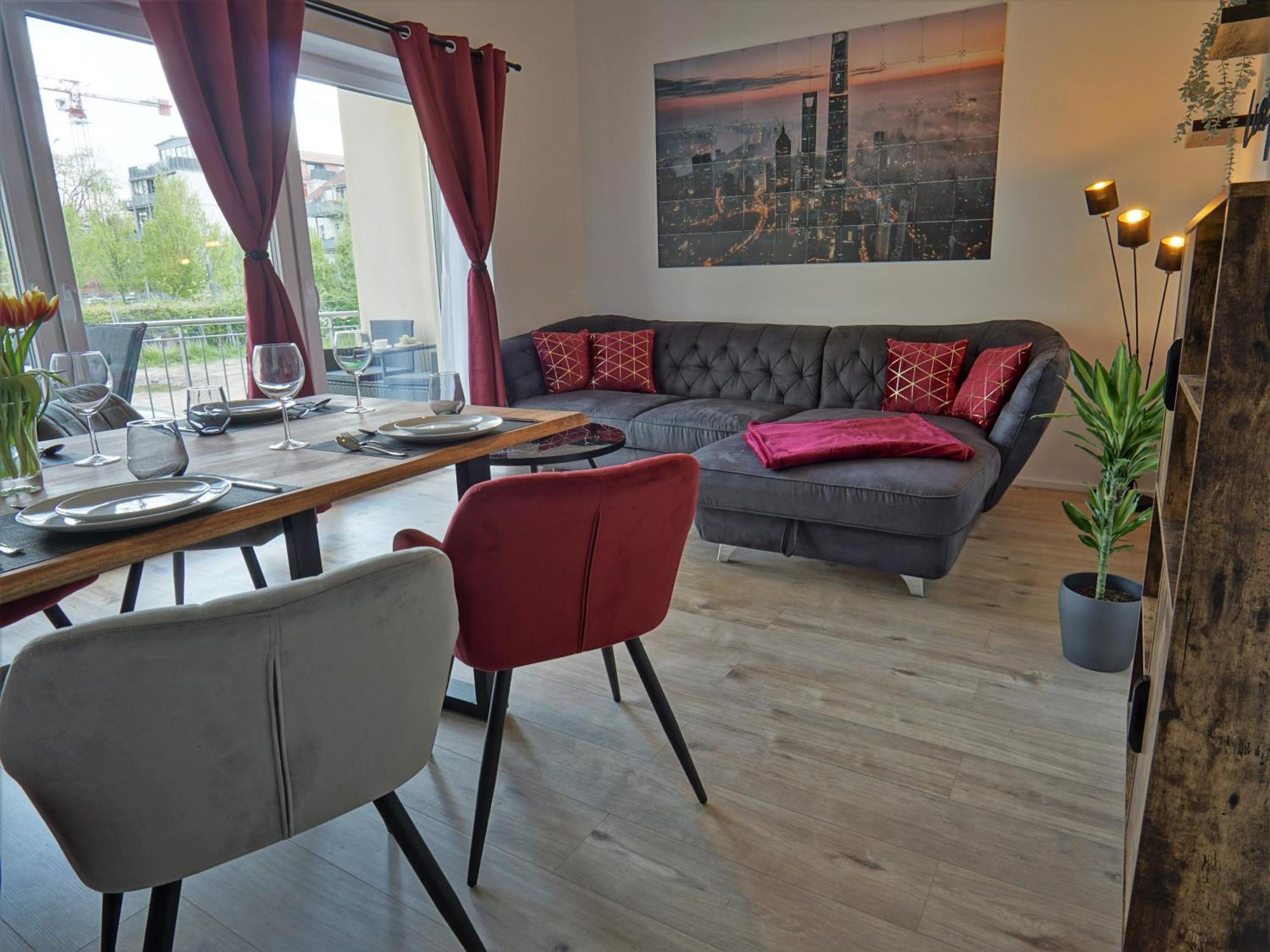 Appartement "Hogulu" Brandenburg, Balkon, Neustadt, Kueche, Wassernaehe - Parkplatz Inklusive à Brandenburg  Chambre photo