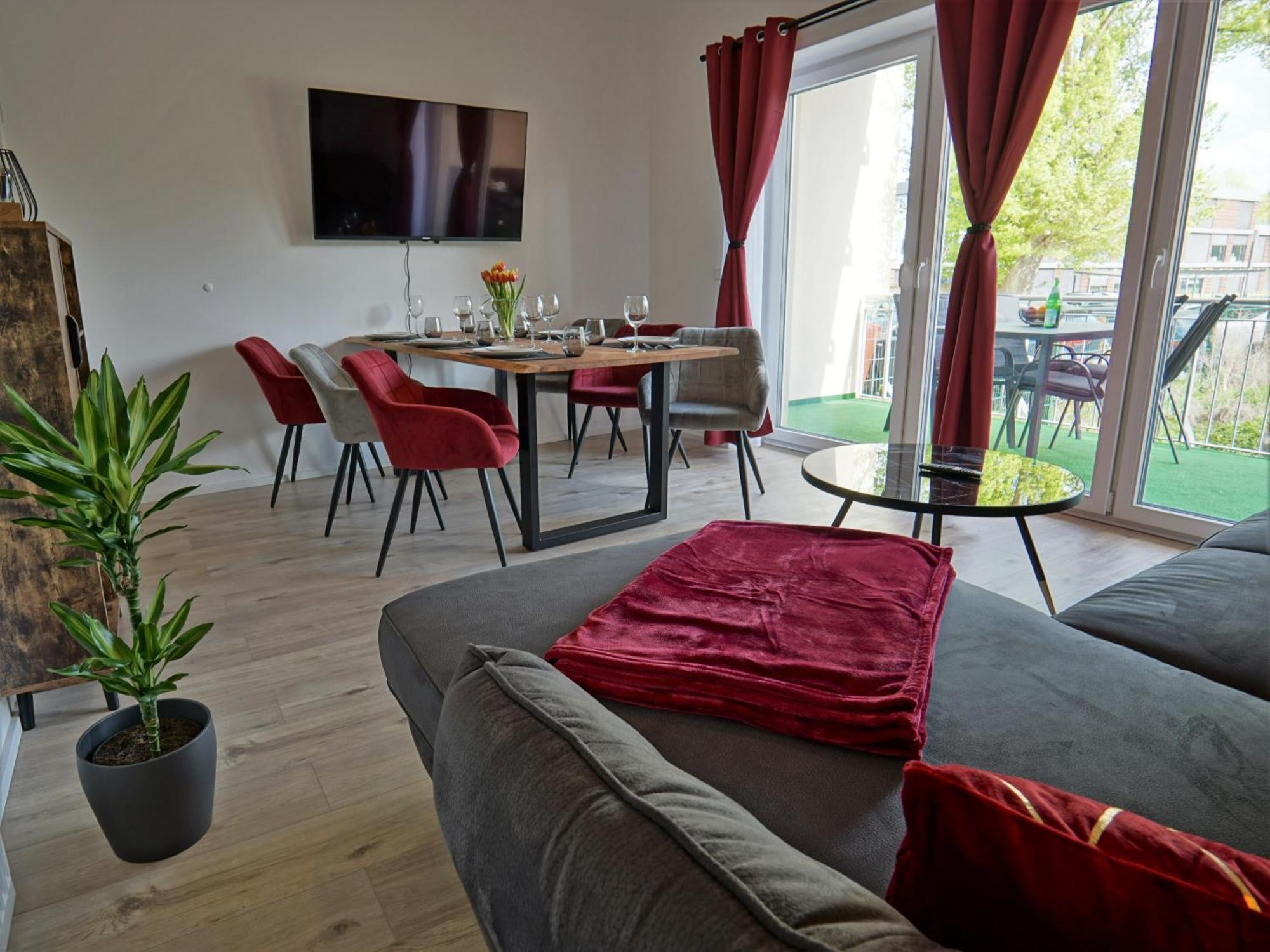 Appartement "Hogulu" Brandenburg, Balkon, Neustadt, Kueche, Wassernaehe - Parkplatz Inklusive à Brandenburg  Chambre photo